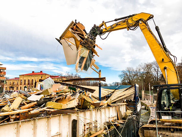 Best Construction Debris Removal  in Buffalo, NY